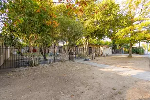 770 Bowles St, Sacramento, CA 95815 - Photo 33