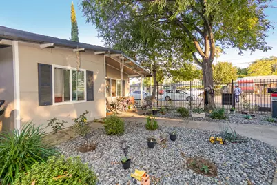 770 Bowles Street, Sacramento, CA 95815 - Photo 3