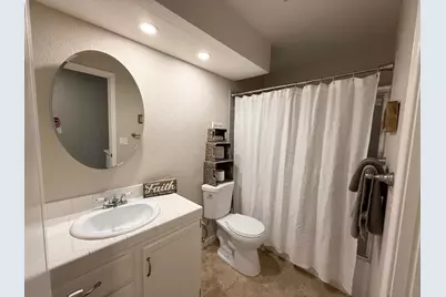 1010 Neal Street, Los Banos, CA 93635 - Photo 31