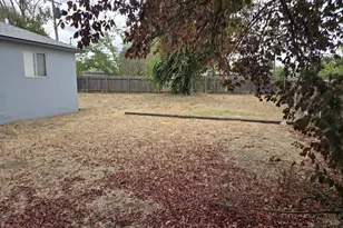 7418 Carella Dr, Sacramento, CA 95822 - Photo 21