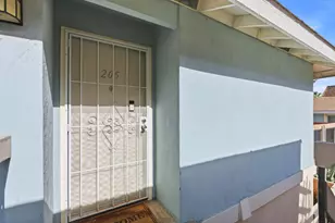6241 Riverside Blvd, Sacramento, CA 95831 - Photo 5