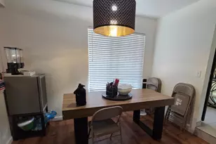 9236 Premier Way, Sacramento, CA 95826 - Photo 5