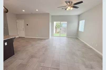 5117 Fiona Walk, Sacramento, CA 95835 - Photo 17