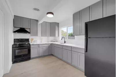 1546 Bedford Avenue, Modesto, CA 95351 - Photo 11
