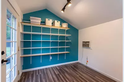 1368 S Walton Avenue, Yuba City, CA 95993 - Photo 33