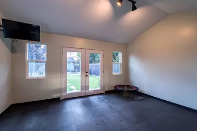 1368 S Walton Avenue, Yuba City, CA 95993 - Photo 27