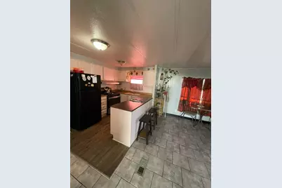 E Lockford Street #30, Lodi, CA 95240 - Photo 5