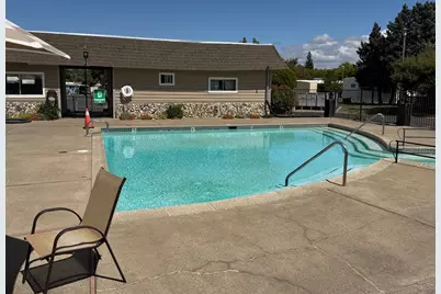 Cedar Circle, Folsom, CA 95630 - Photo 33