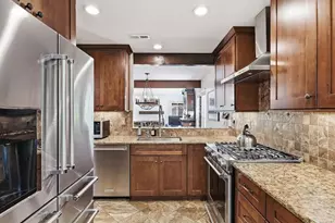 2439 Bay Meadows Cir, Pleasanton, CA 94566 - Photo 7
