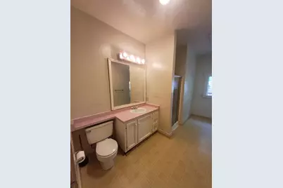 211 Orange Avenue, Modesto, CA 95350 - Photo 7
