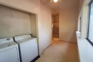 211 Orange Ave, Modesto, CA 95350 - Photo 9