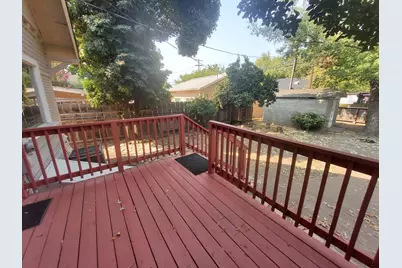 211 Orange Avenue, Modesto, CA 95350 - Photo 15