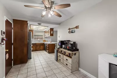 1875 Shadyside Court, Oakdale, CA 95361 - Photo 9