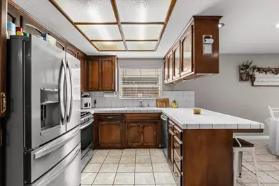 1875 Shadyside Court, Oakdale, CA 95361 - Photo 11