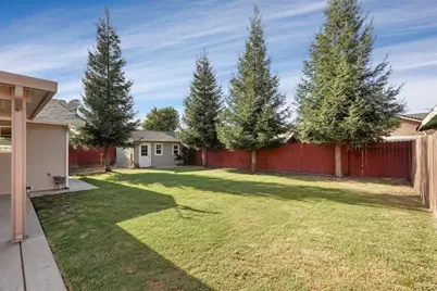 2223 W Elm Street, Lodi, CA 95242 - Photo 39