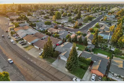 2223 W Elm Street, Lodi, CA 95242 - Photo 47