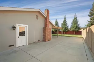 2223 W Elm St, Lodi, CA 95242 - Photo 31