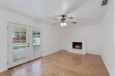 2223 W Elm Street, Lodi, CA 95242 - Photo 15