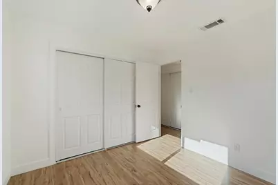 2223 W Elm Street, Lodi, CA 95242 - Photo 21