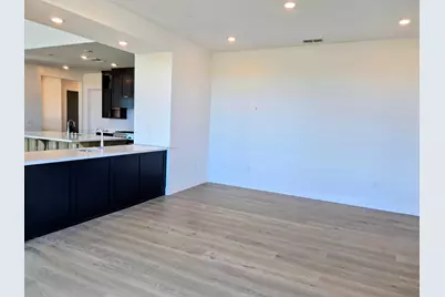8605 Martin Andrew, Roseville, CA 95747 - Photo 5