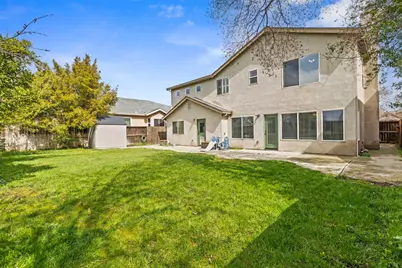 2135 Fountain Square Avenue, Manteca, CA 95337 - Photo 39