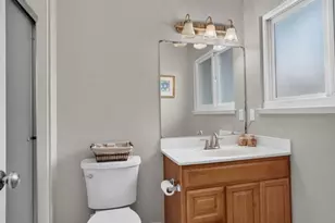6831 Starboard Way, Sacramento, CA 95831 - Photo 53