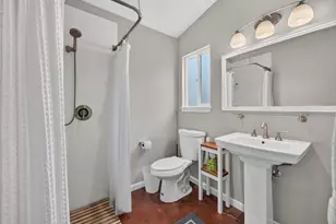 6831 Starboard Way, Sacramento, CA 95831 - Photo 65