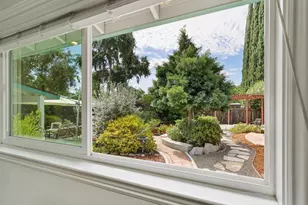 6406 Rolling Way, Carmichael, CA 95608 - Photo 13