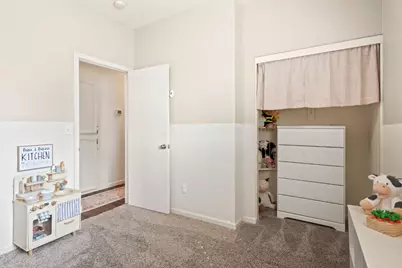 7924 Symington Way, Sacramento, CA 95829 - Photo 13