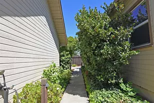 2251 Waldorf Dr, Turlock, CA 95382 - Photo 29