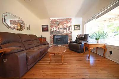 2251 Waldorf Drive, Turlock, CA 95382 - Photo 11