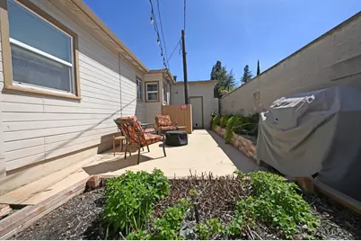 2251 Waldorf Drive, Turlock, CA 95382 - Photo 31