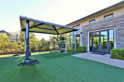 2940 Edgeview Drive, Sacramento, CA 95833 - Photo 69