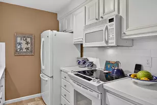 5222 Lake Knoll Ln, Fair Oaks, CA 95628 - Photo 11