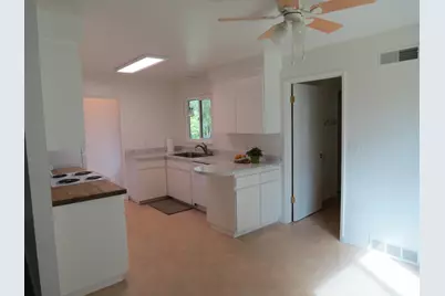 1010 Lacasa Avenue, Yuba City, CA 95991 - Photo 9
