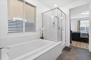 12731 Montbrook Way, Rancho Cordova, CA 95742 - Photo 29