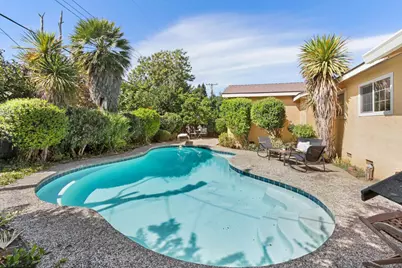 2916 Notre Dame Drive, Sacramento, CA 95826 - Photo 37