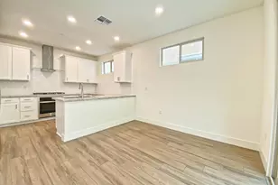 10515 Tenor Way, Elk Grove, CA 95757 - Photo 5