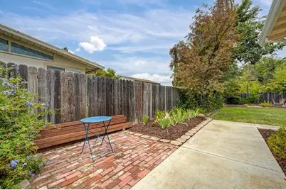 4933 Saint Lynn Lane, Carmichael, CA 95608 - Photo 25
