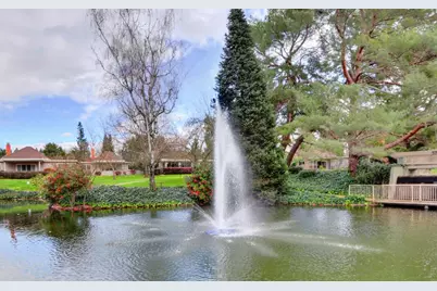 907 Vanderbilt Way, Sacramento, CA 95825 - Photo 43