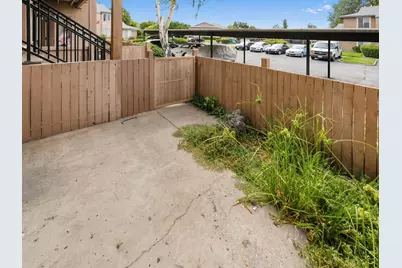 6400 66th Avenue #11, Sacramento, CA 95823 - Photo 17