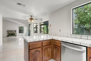5 Gleneden Ct, Sacramento, CA 95831 - Photo 17
