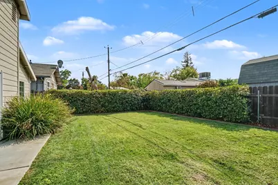 4260 Attawa Avenue, Sacramento, CA 95822 - Photo 35