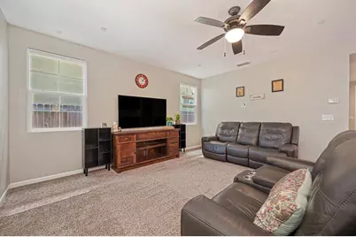 7153 Greenford Way, Roseville, CA 95747 - Photo 7