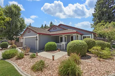 2109 Bluejay Way, Lodi, CA 95240 - Photo 3