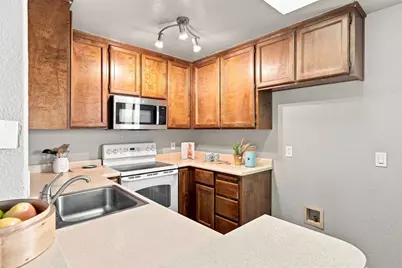1677 Vallarta Circle, Sacramento, CA 95834 - Photo 9