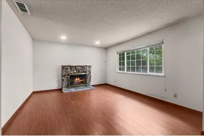 8287 Hayfield Circle, Sacramento, CA 95828 - Photo 19