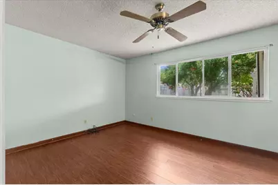 8287 Hayfield Circle, Sacramento, CA 95828 - Photo 9