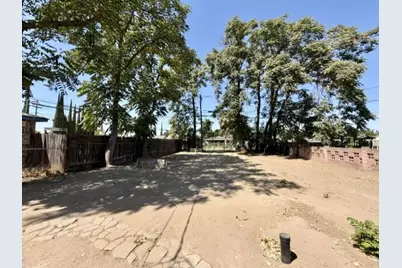 416 Colusa Avenue, Chowchilla, CA 93610 - Photo 11