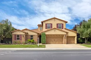 1211 Como Dr, Manteca, CA 95337 - Photo 3